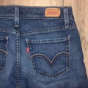 Levi’s Too super low 524 jeans!